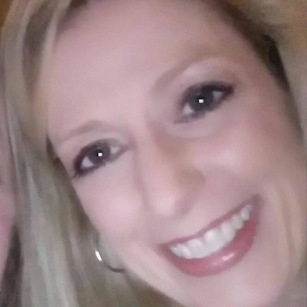 Meet your Posher, Dana